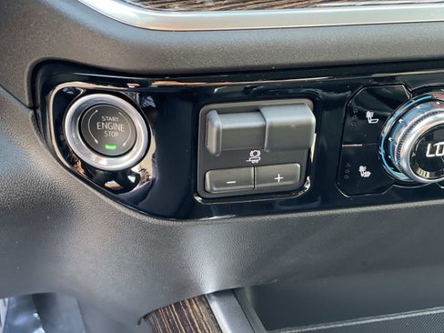 New 2026 GMC Sierra 1500 Elevation w/ Elevation Premium Package image 17