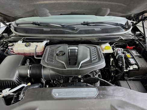 Used 2025 Jeep Wagoneer Series II w/ Convenience Group I image 33