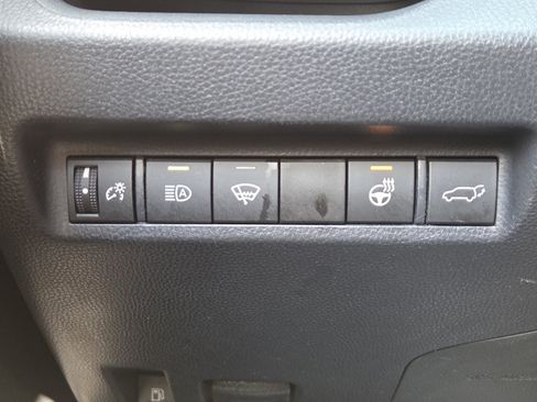 Used 2020 Toyota RAV4 XSE AWD/4WD image 34