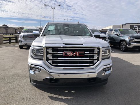 Used 2018 GMC Sierra 1500 SLT image 8