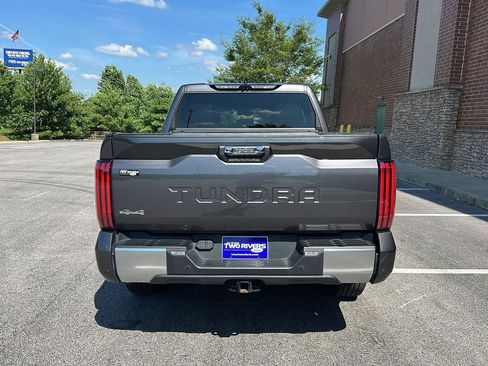Used 2022 Toyota Tundra Limited AWD/4WD image 4
