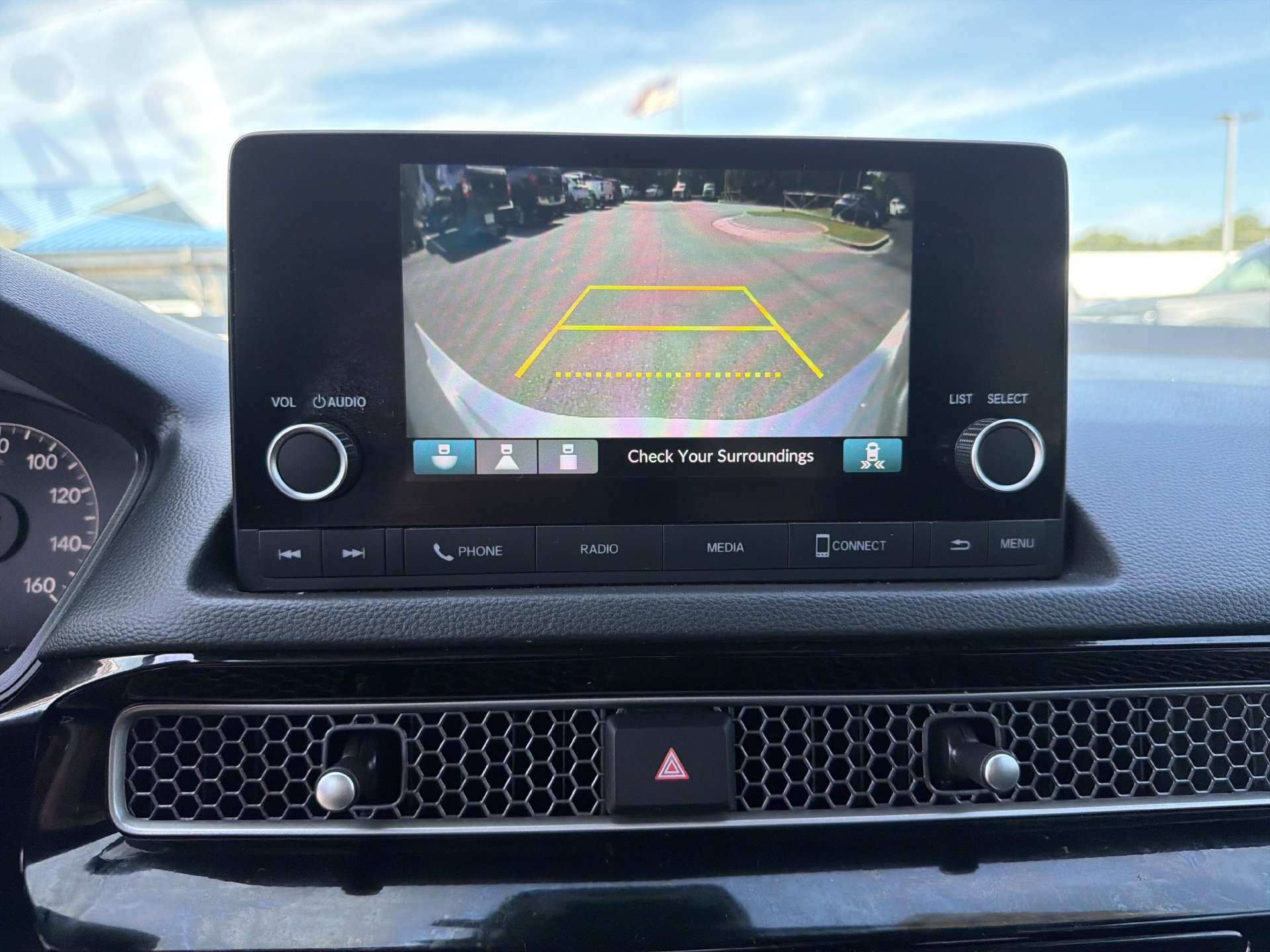 Used 2025 Honda Civic Sport image 3