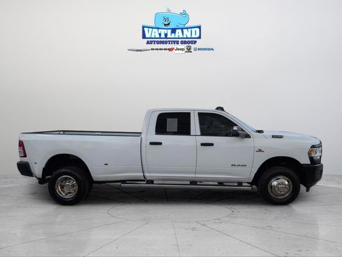 Used 2022 RAM 3500 Tradesman image 6