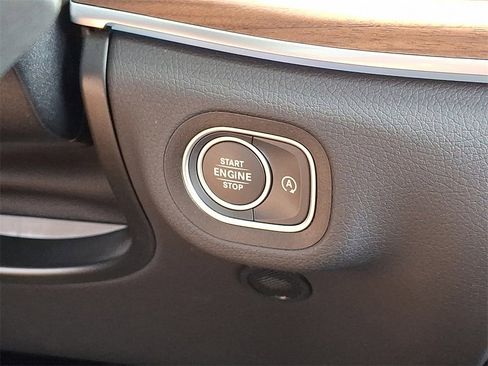 Certified 2025 Mercedes-Benz GLE 350 4MATIC image 24