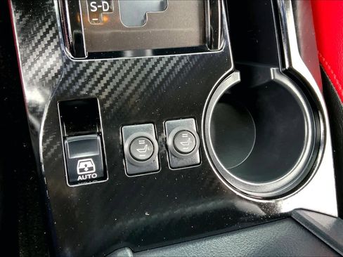 Used 2020 Toyota 4Runner TRD Off-Road AWD/4WD image 29