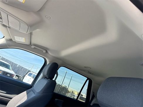 Certified 2025 Ford Expedition Active image 20