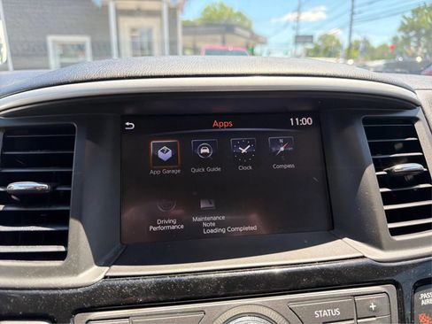 Used 2019 Nissan Pathfinder SV w/ SV Tech Package AWD/4WD image 17