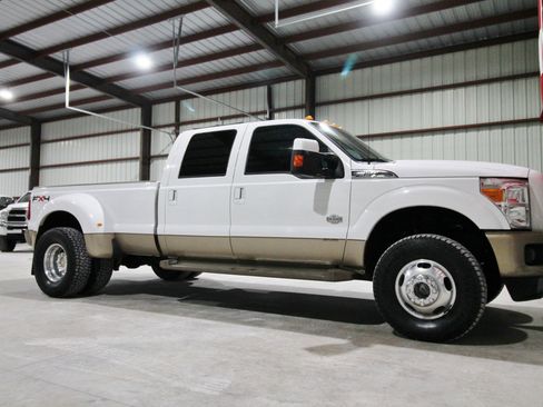 Used 2011 Ford F350 King Ranch image 16