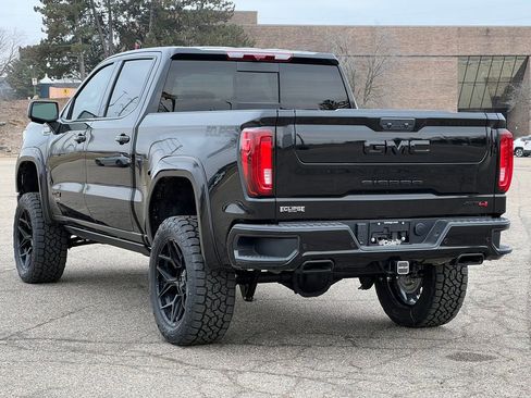 New 2026 GMC Sierra 1500 AT4 w/ Technology Package AWD/4WD image 20