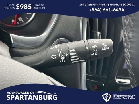 Used 2023 Chevrolet Traverse Premier image 26