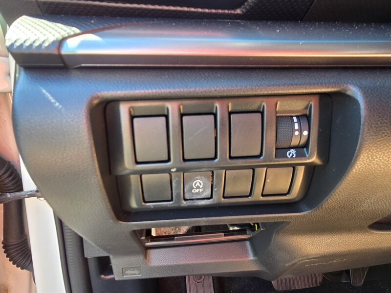 Used 2020 Subaru Forester Premium w/ Popular Package #1 AWD/4WD image 14