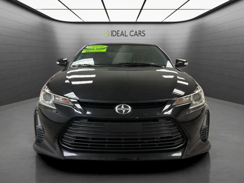 Used 2014 Scion tC FWD image 2