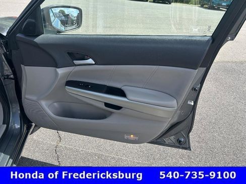 Used 2010 Honda Accord EX-L image 14