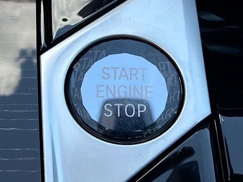 New 2026 BMW X5 xDrive40i w/ Executive Package image 37