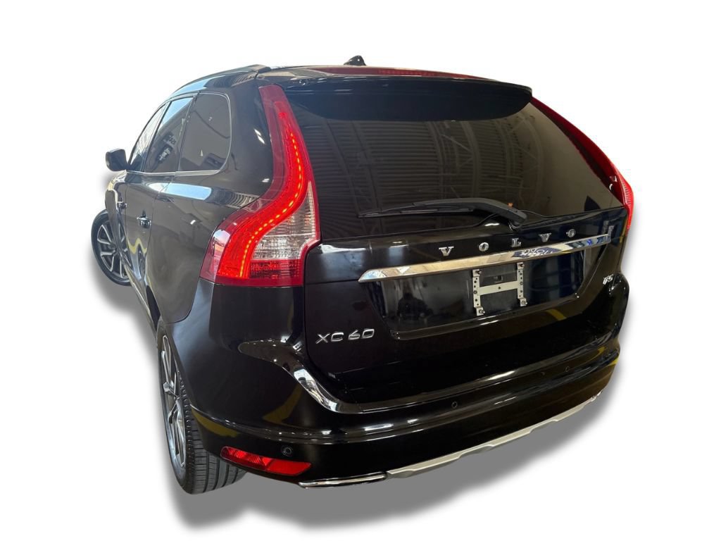 Used 2016 Volvo XC60 T5 Premier FWD image 2