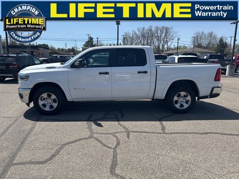 Used 2025 RAM 1500 Big Horn image 2
