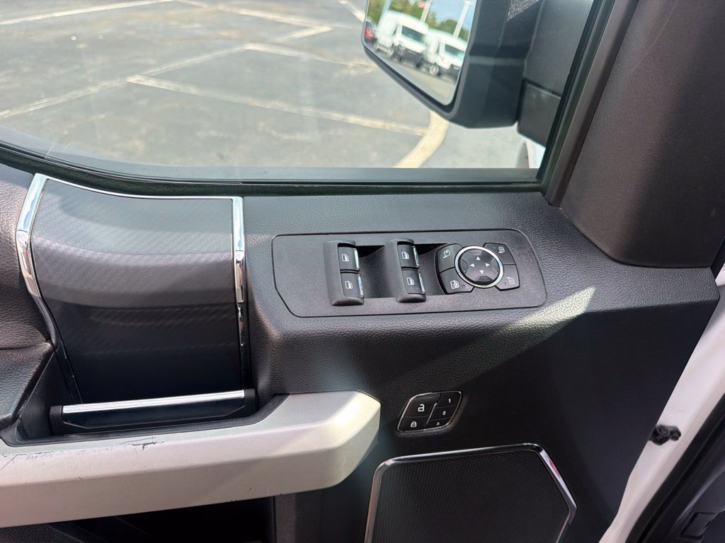 Used 2020 Ford F150 Lariat w/ Equipment Group 502A Luxury AWD/4WD image 25