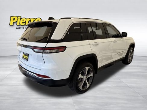 Used 2023 Jeep Grand Cherokee 4WD 4xe w/ Luxury Tech Group II image 6