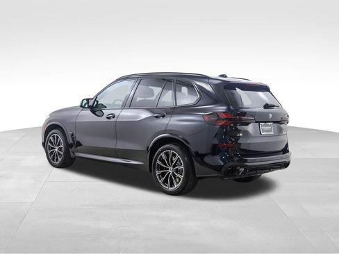 New 2026 BMW X5 M60i w/ Climate Comfort Package image 4