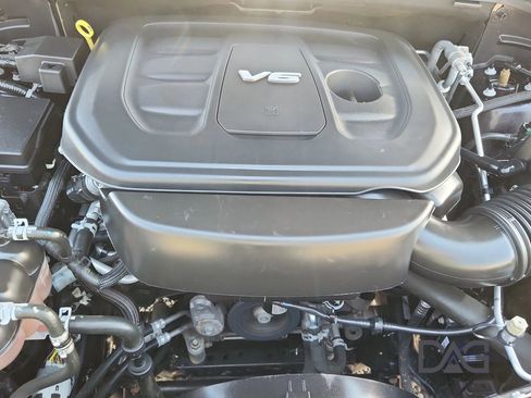 Used 2019 Jeep Grand Cherokee High Altitude image 22