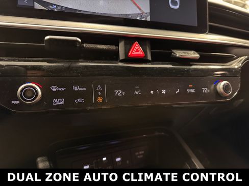 Used 2025 Kia K5 GT-Line w/ GT-Line Premium Package image 8