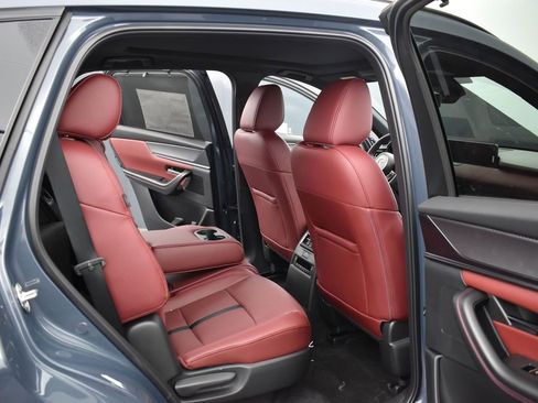 New 2025 MAZDA CX-70 3.3 Turbo S w/ Premium Package image 32