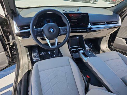 Used 2025 BMW X1 xDrive28i w/ Convenience Package AWD/4WD image 16