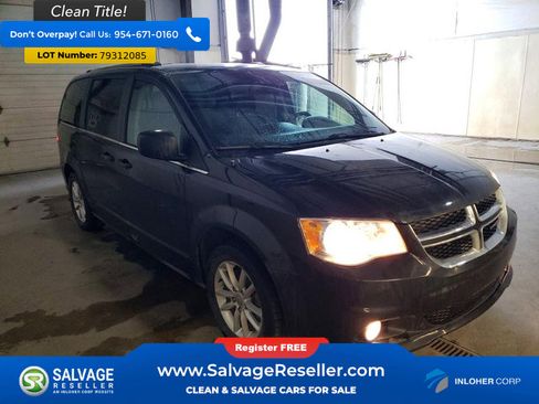 Used 2019 Dodge Grand Caravan SXT image 5