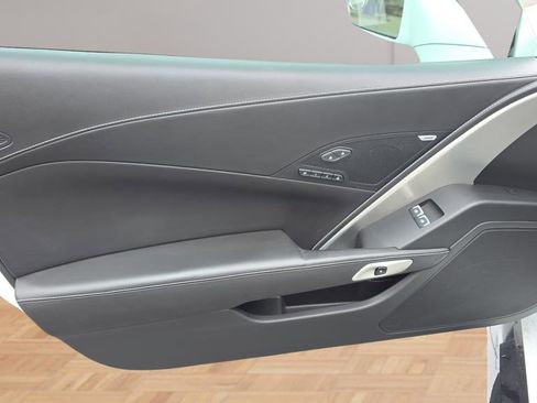 Used 2019 Chevrolet Corvette Grand Sport image 10