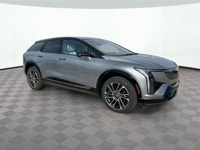 New 2025 Cadillac Optiq Sport 2 w/ LPO, Floor Liner Package