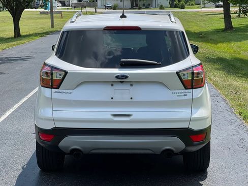 Used 2018 Ford Escape Titanium AWD/4WD image 6