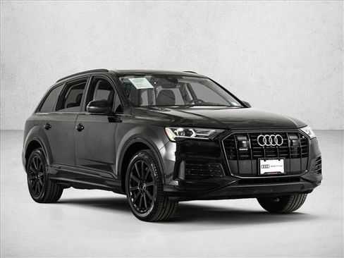 Used 2023 Audi Q7 Premium Plus w/ Premium Plus Package image 3
