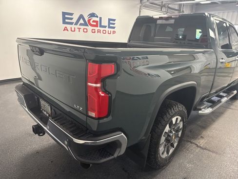 Used 2025 Chevrolet Silverado 2500 LTZ w/ LTZ Premium Package AWD/4WD image 10
