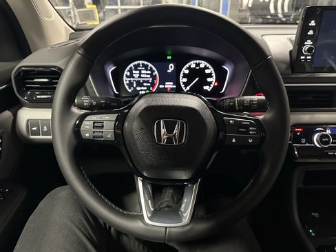 New 2025 Honda Pilot EX-L image 9