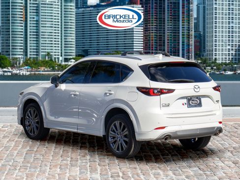 Used 2025 MAZDA CX-5 Signature image 7