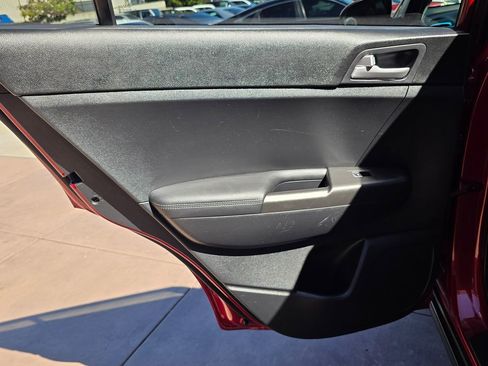 Used 2019 Kia Sportage LX image 26