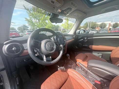 Certified 2024 MINI Cooper S FWD image 10