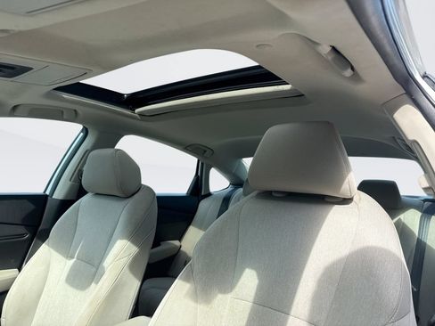 Used 2023 Honda Accord EX image 16