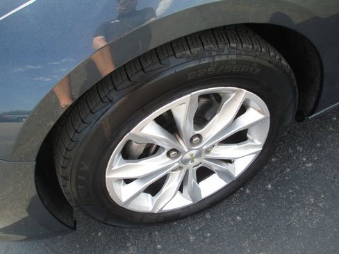 Used 2019 Chevrolet Malibu LT image 11