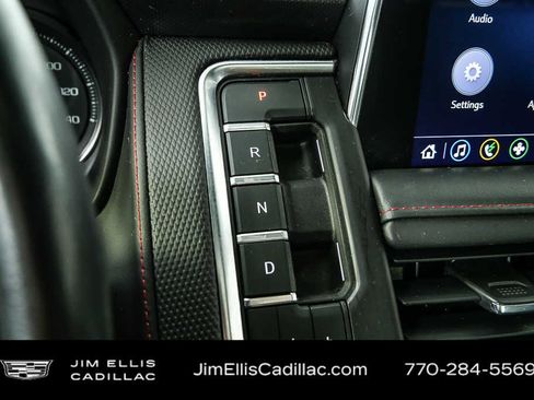 Used 2021 Chevrolet Tahoe RST w/ Luxury Package image 17