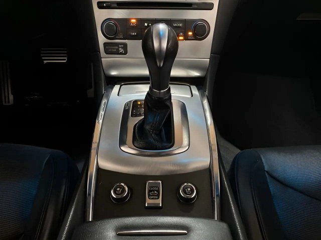 Used 2014 INFINITI Q60 Convertible w/ Premium Package RWD image 23