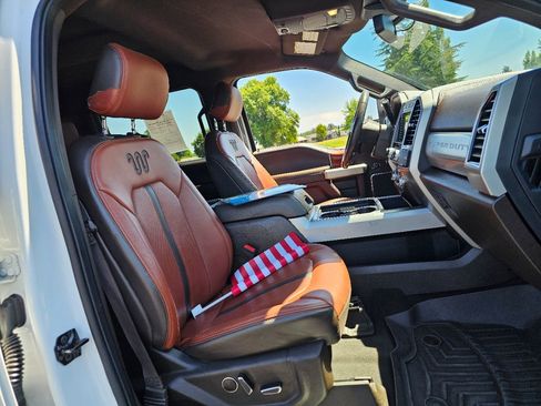 Used 2021 Ford F350 King Ranch w/ Chrome Package image 7