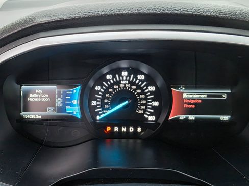 Used 2018 Ford Edge Titanium w/ Equipment Group 302A image 6