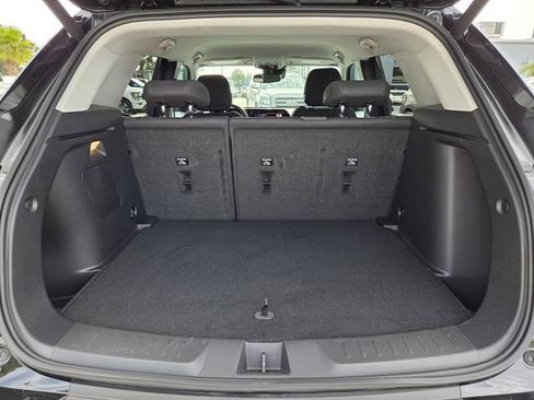 Certified 2025 Chevrolet TrailBlazer LT w/ Convenience Package FWD image 10
