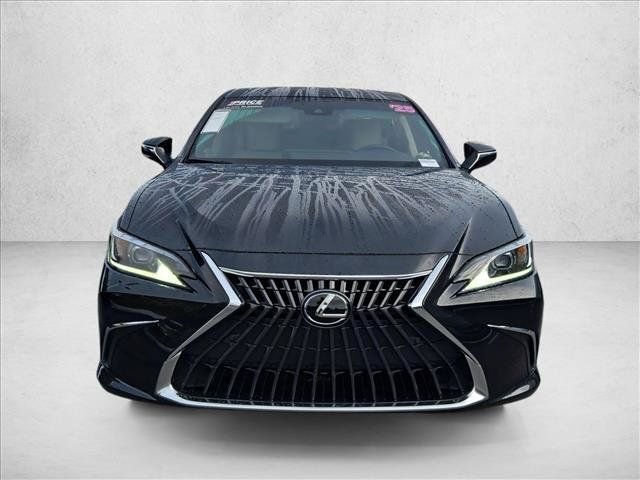 Used 2025 Lexus ES 350 w/ Premium Package FWD image 2