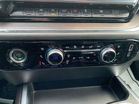 Used 2023 GMC Sierra 1500 SLT w/ SLT Convenience Package image 42