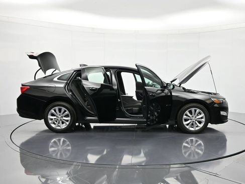 Used 2025 Chevrolet Malibu LT image 44