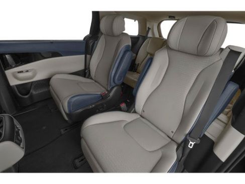 Used 2026 Kia Carnival SX Prestige FWD image 15