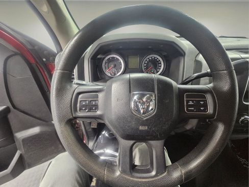 Used 2013 RAM 1500 Express image 12