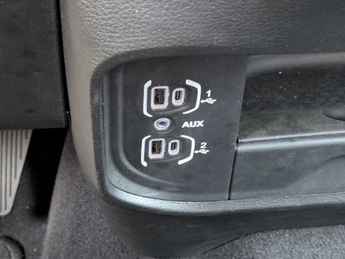 Used 2026 RAM 2500 Big Horn AWD/4WD image 24